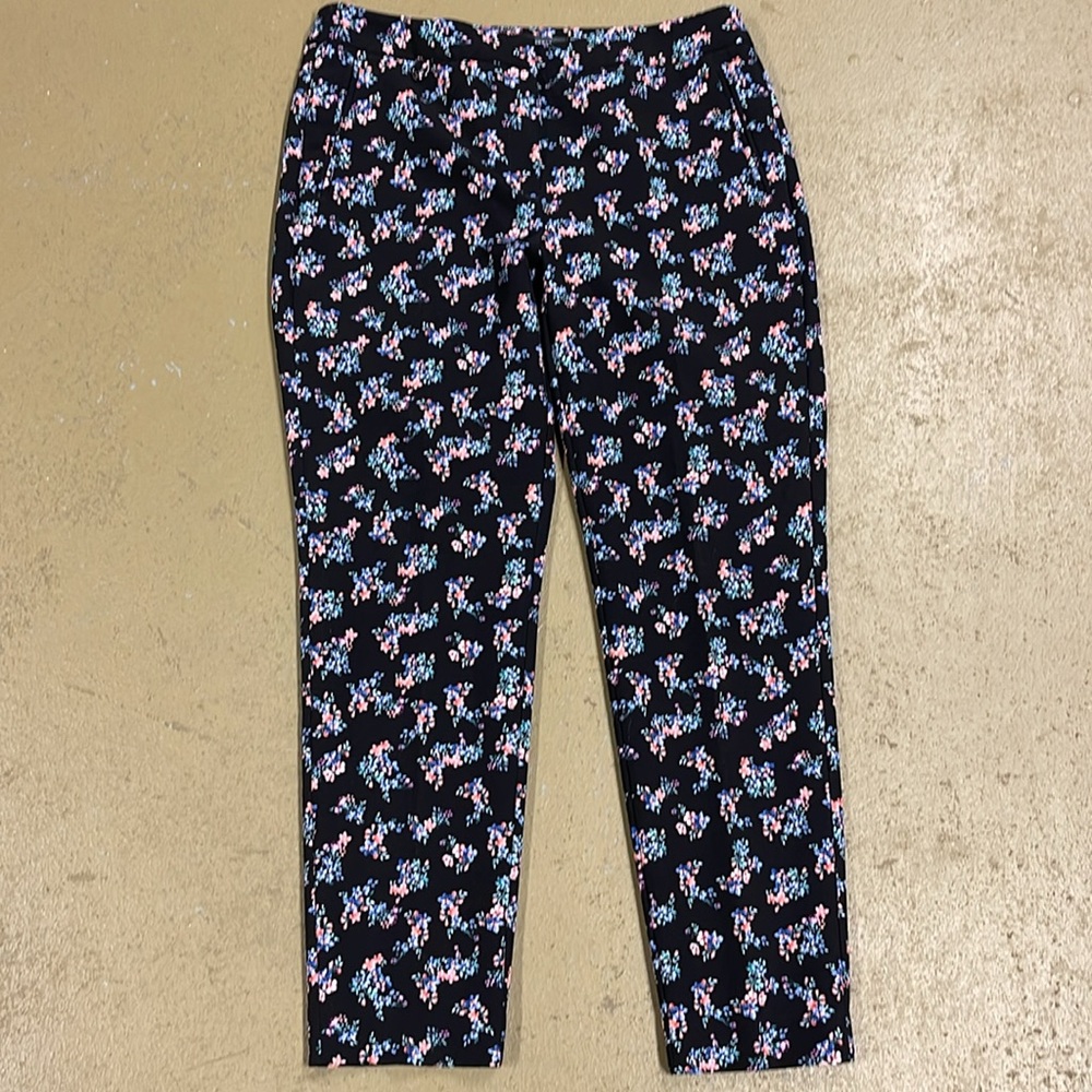 Adrianna Papell Black Floral Pants Size 10 EUC